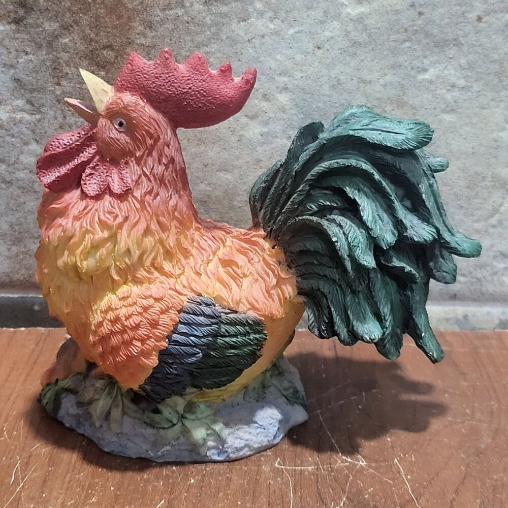 Resin Rooster Chicken Figurine Garden Ornament
